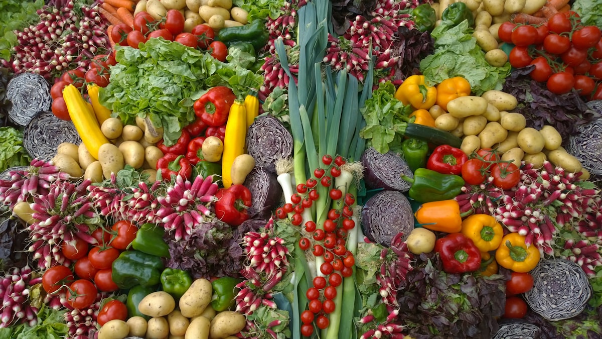 Balanced meal planning strategy
